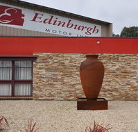 Edinburgh Motor Inn - Stayed