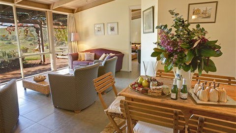 Mt Bellevue - Stays Accommodation 2