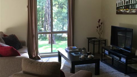 Emerald Creek Cottages - Stayed 1