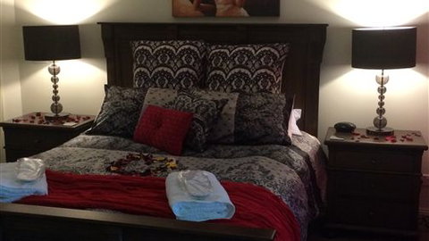 Emerald Creek Cottages - Stayed 0