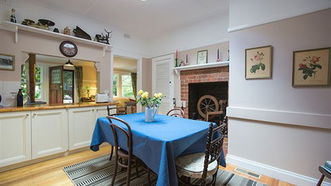 Adeline Bed And Breakfast - Stayed 1