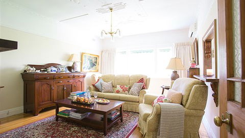 Adeline Bed And Breakfast - Stayed 4