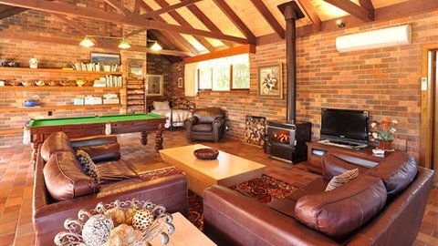 Langbrook Estate Cottages - Stayed 3