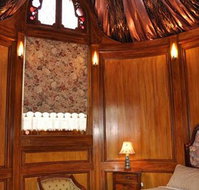 Camelot Tower and Penthouse - Stayed