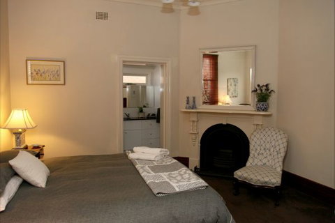 Apartments On-The-Park: The Studio - Stayed 2