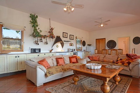 Elderslie House - Stayed 90