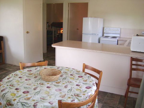 Century 21 SouthCoast: Moana Blue - Stayed 31