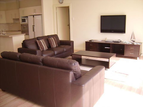 Century 21 SouthCoast: Moana Blue - Stayed 66