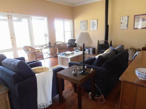 Elderslie House - Stayed 66