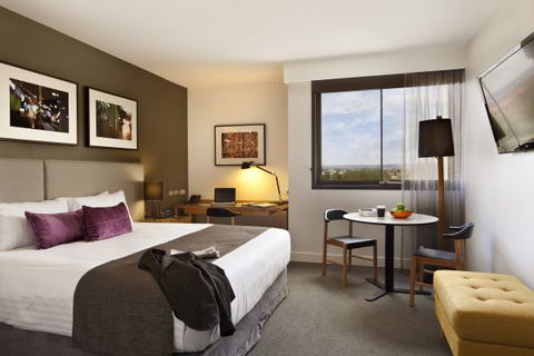 East Hotel + Apartments - Stayed 5