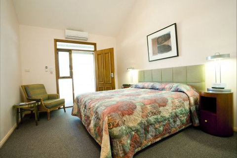 Gundaroo Colonial Inn - Stayed 2