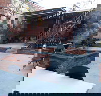 Royal Hotel Bar and Grill Parkes - Stayed