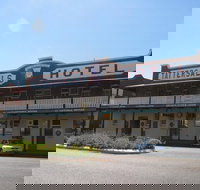 Tattersalls Hotel Baradine - Stayed