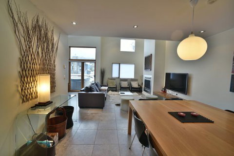 Oberdere Three - Stayed 45