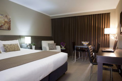Pavilion On Northbourne - Stayed 1