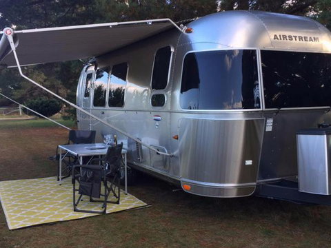 Silver Bullet Airstream Accommodation - Stayed 0