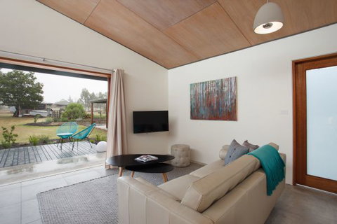 Studio 367 - Stayed 6