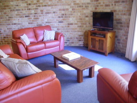 Summer Central - Stayed 12