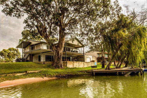 River Shack Rentals - Living The Dream - Stayed 124