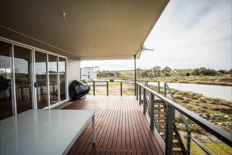 River Shack Rentals - Living The Dream - Stayed 117