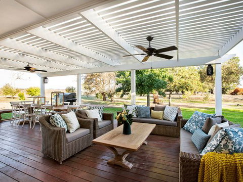 Brooklands Farm Ruffy - Stayed 3