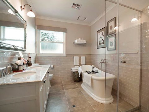 Brooklands Farm Ruffy - Stayed 8