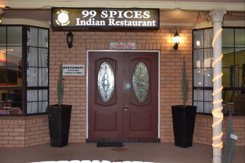 Cameo Inn Motel - Stayed 8