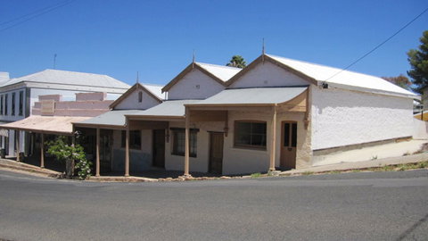 Carmines Antiques And Accommodation - Stayed 4