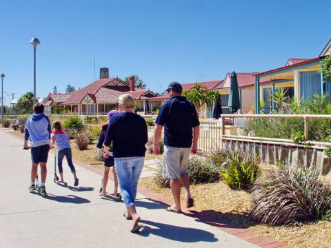 The Mac's Beachfront Villas - Stayed 4