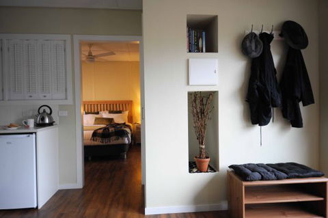 Gisborne Peak Winery  Cottages - Stayed 6