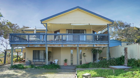 Beach Bound - Stayed 0