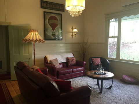 Brentwood Accommodation - Stayed 1