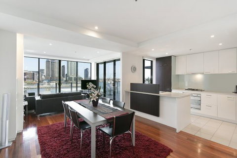 Docklands Private Collection Of Apartments Melbourne - Stayed 7