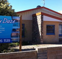 Streaky Daze - Stayed