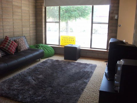 Anchorage 8 - Stayed 3