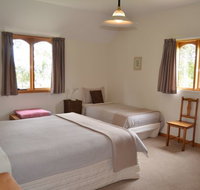 Herons Rise Vineyard Accommodation - Stayed