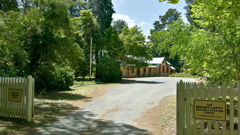 Mount Lofty Railway Station - Stayed 7