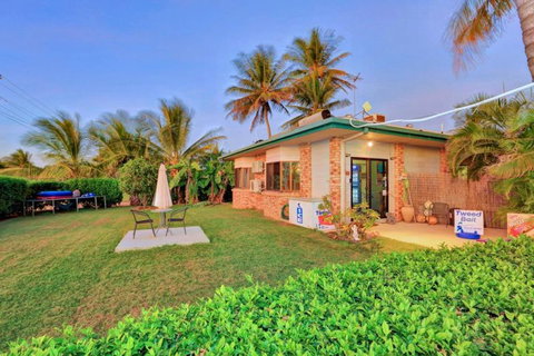 Alva Beach Tourist Park - Stayed 2