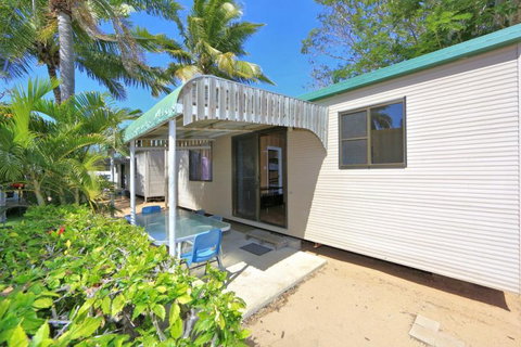 Alva Beach Tourist Park - Stayed 3