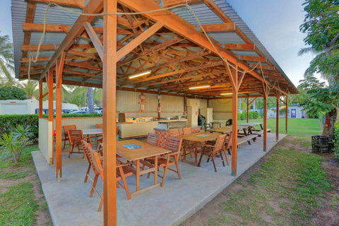 Alva Beach Tourist Park - Stayed 5