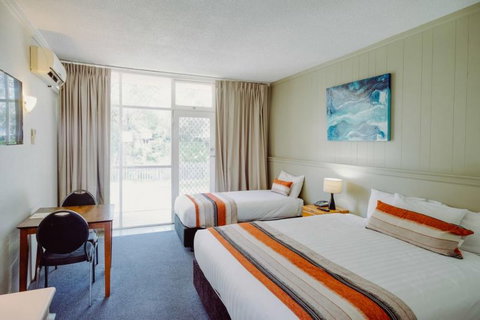 Artesian Spa Motel - Stayed 17