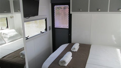 Moama On Murray Houseboats - Stayed 3