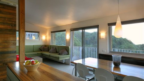 Elk At Falls - Stays Accommodation 1