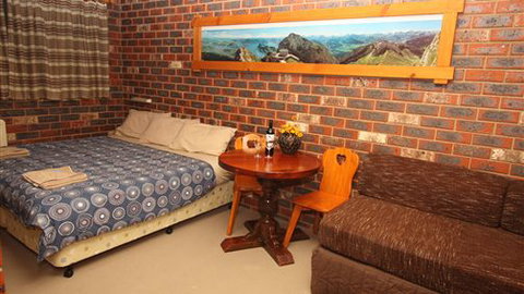 Koki Alpine Resort & Hire - Stays Accommodation 1