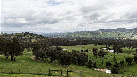 Holmesglen At Eildon - The Homestead - Stayed 2