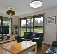 Sea Eagle Beach House - Stayed