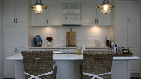 Next To Bliss - Stayed 5