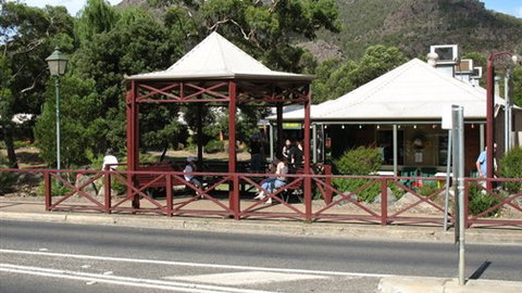 Halls Gap Escape - Stayed 0