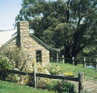 Adelaide Hills Country Cottages - Gum Tree Cottage - Stayed