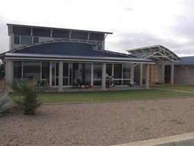 Baird Bay Ocean Eco Apartments - Stayed 1